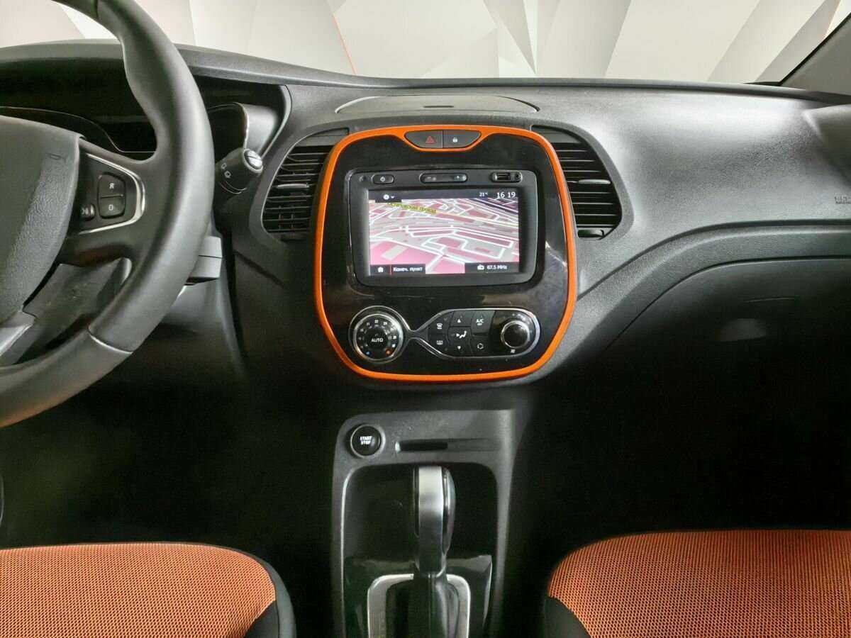 Renault Kaptur с пробегом — 2017 год. Фото: #10