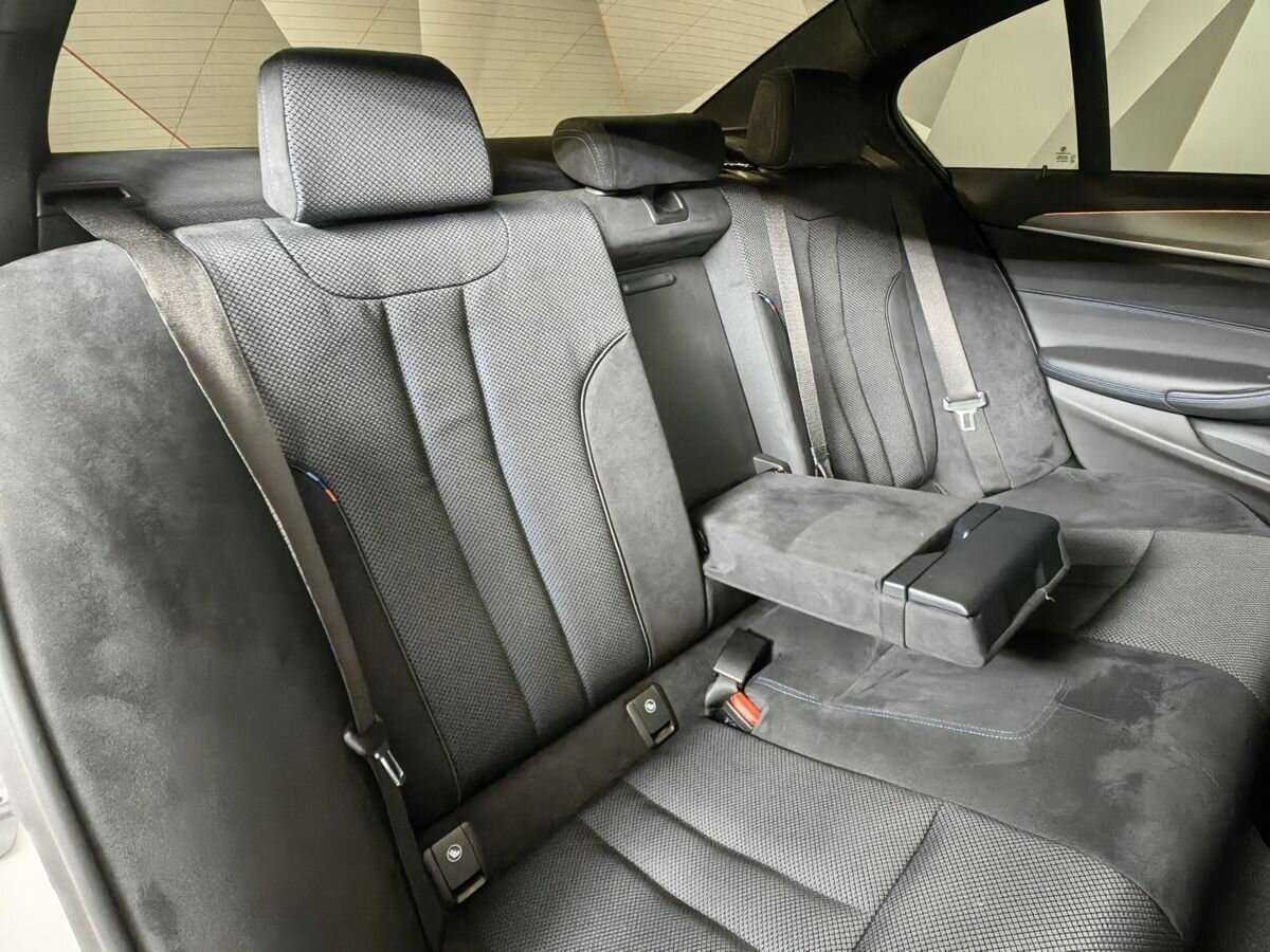 BMW 5 серии с пробегом — 2019 год. Фото: #10