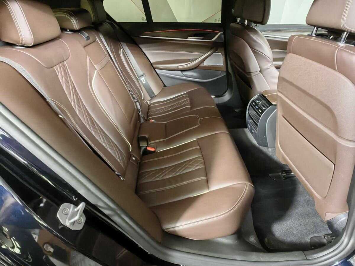 BMW 5 серии с пробегом — 2018 год. Фото: #9