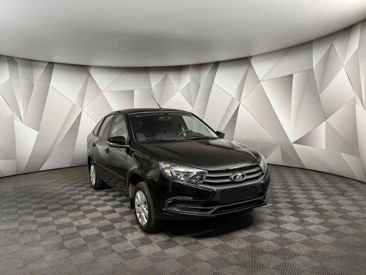 Lada (ВАЗ) Granta с пробегом — 2022 год. Фото: #2