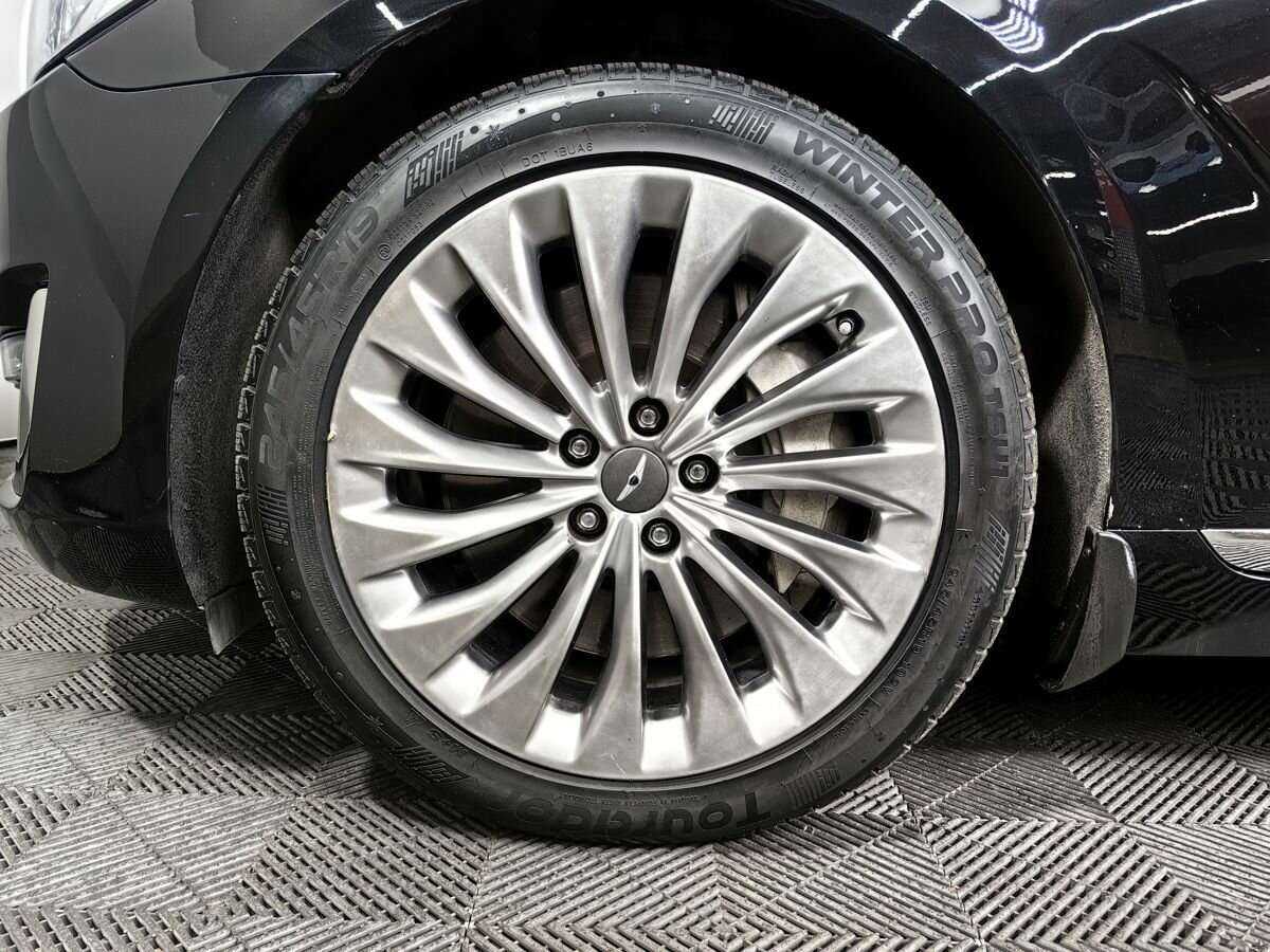 Genesis G90 с пробегом — 2016 год. Фото: #15