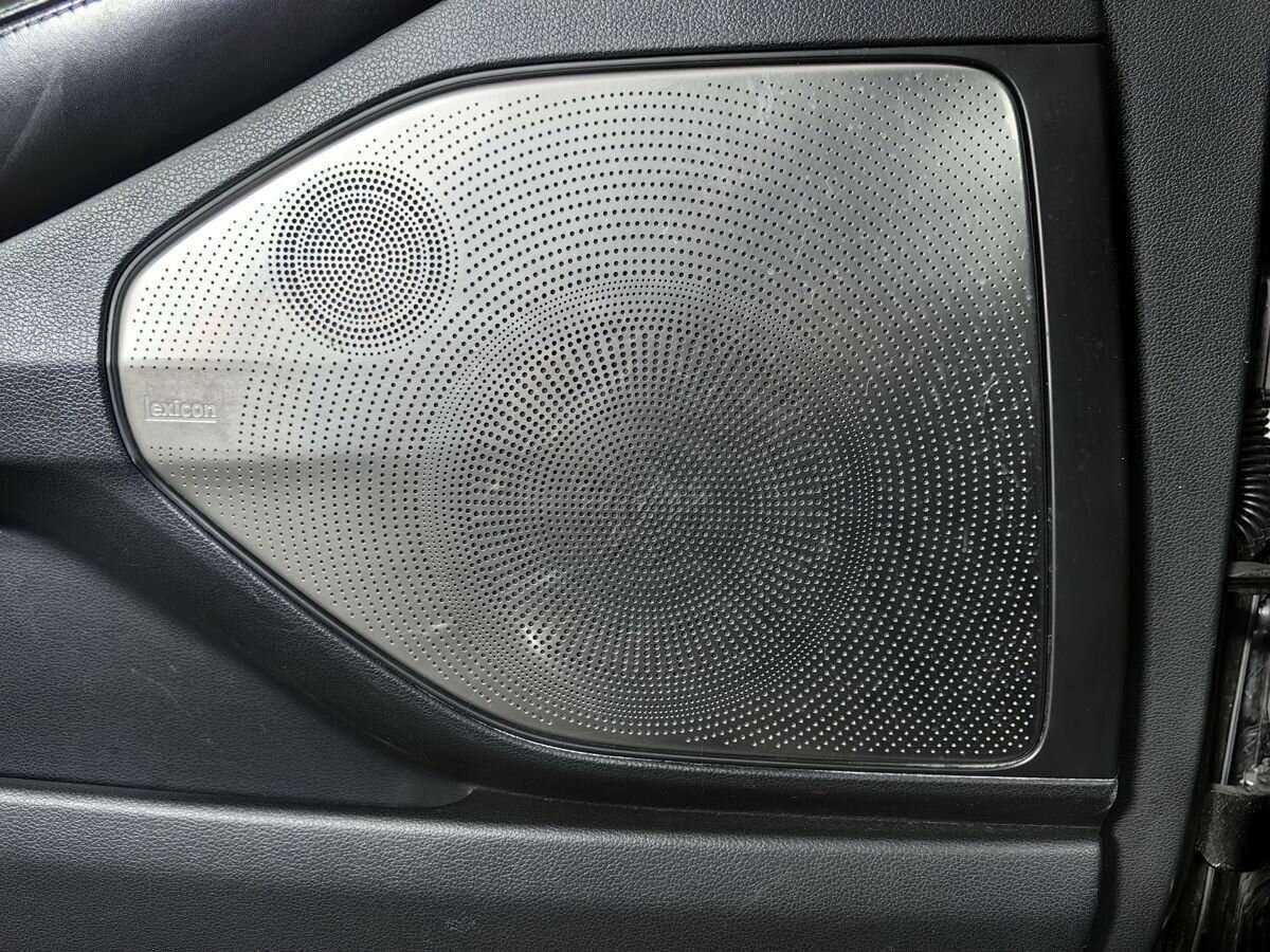 Genesis G90 с пробегом — 2016 год. Фото: #22