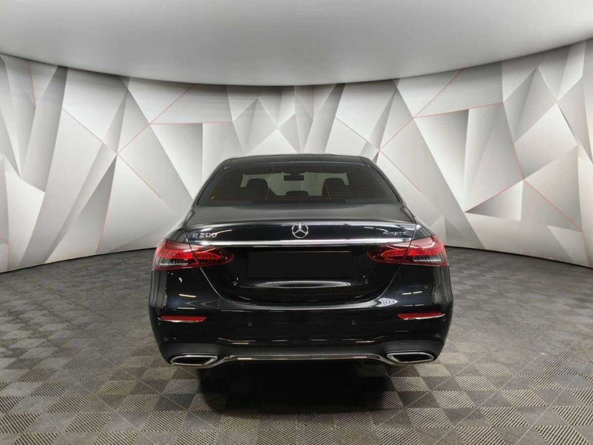 Mercedes-Benz E-Класс с пробегом — 2021 год. Фото: #7