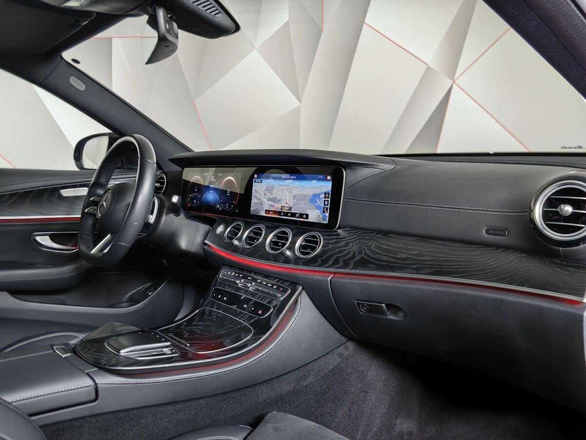 Mercedes-Benz E-Класс с пробегом — 2021 год. Фото: #8