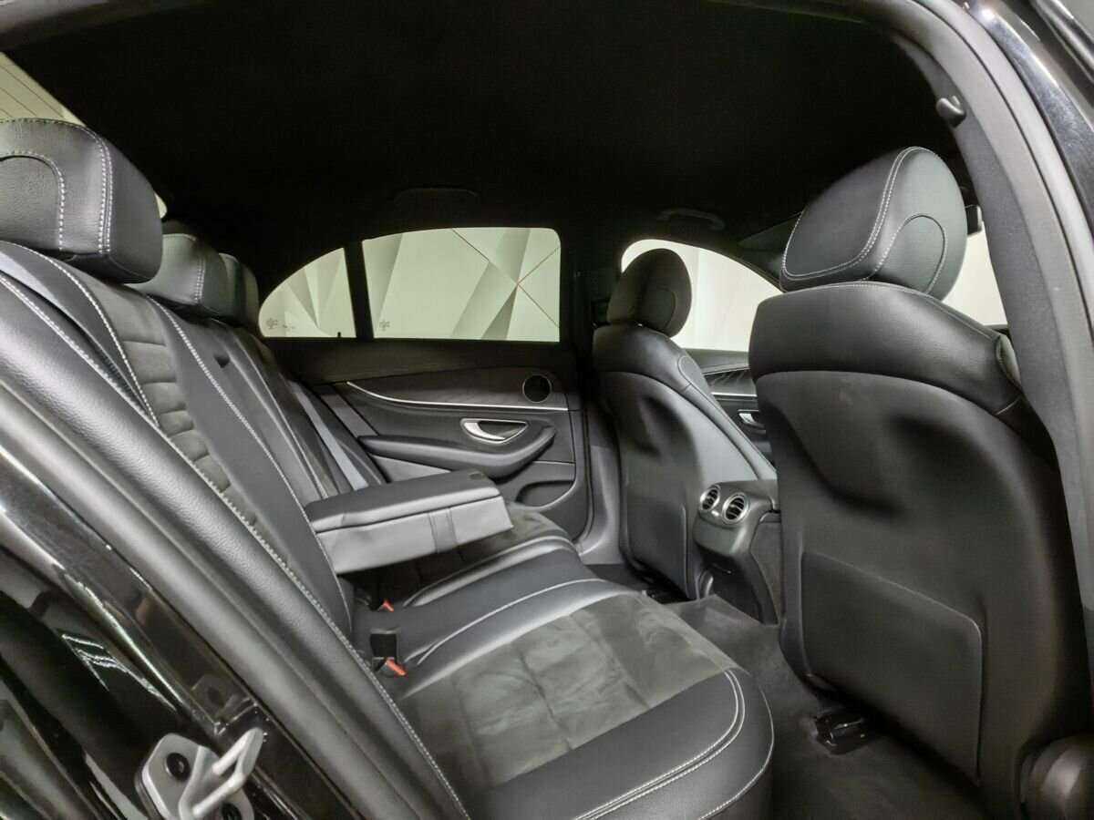 Mercedes-Benz E-Класс с пробегом — 2021 год. Фото: #11