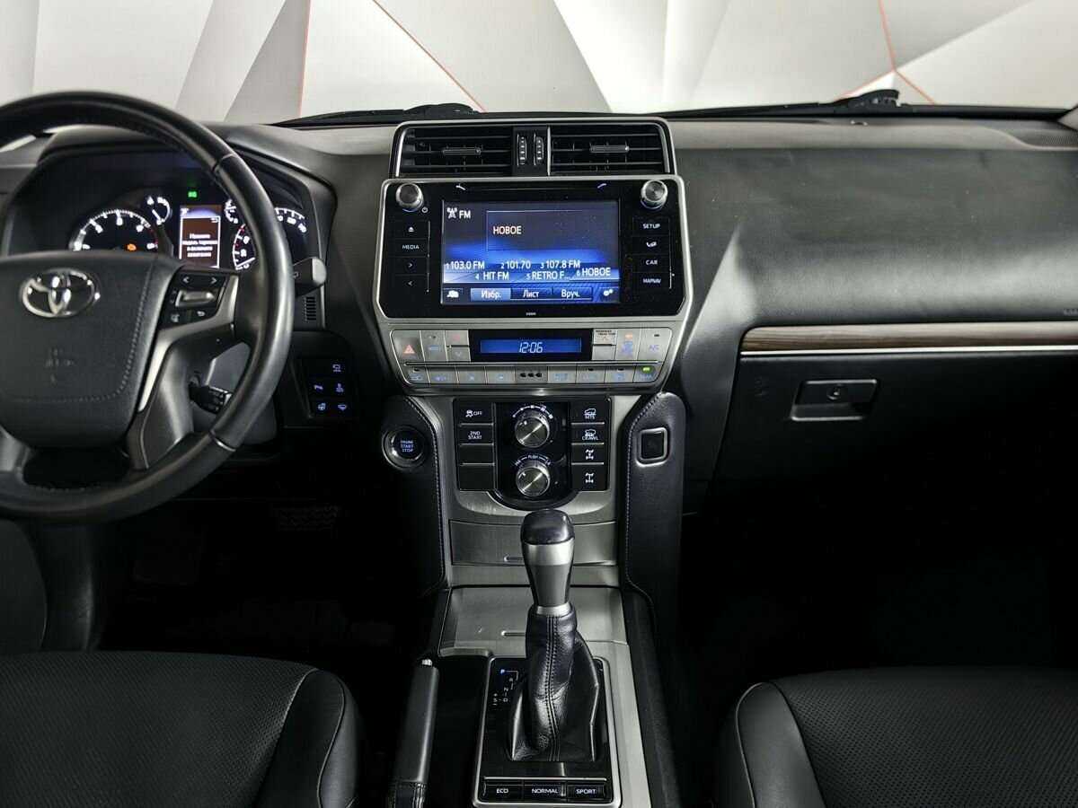 Toyota Land Cruiser Prado с пробегом — 2018 год. Фото: #10