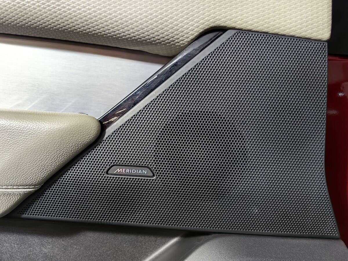 Land Rover Range Rover Velar с пробегом — 2018 год. Фото: #15