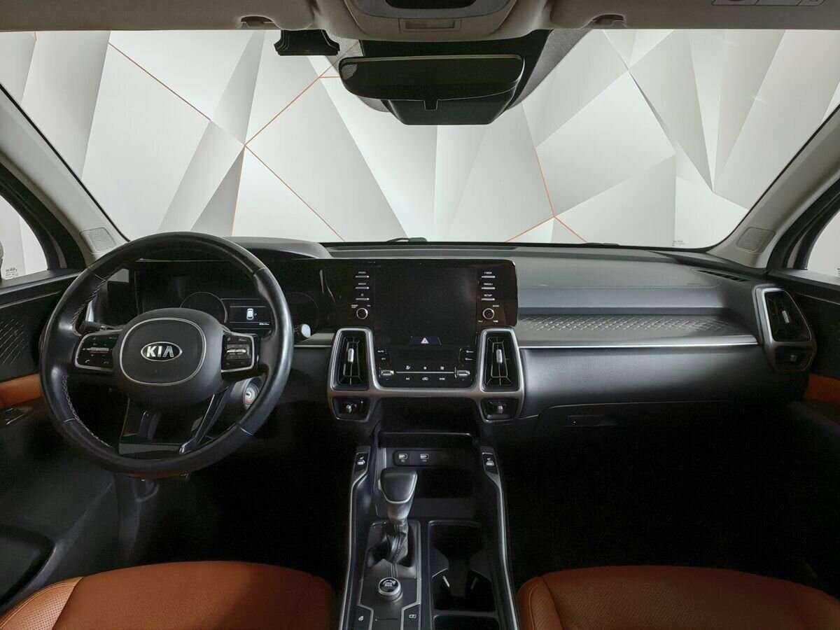 Kia Sorento с пробегом — 2020 год. Фото: #9