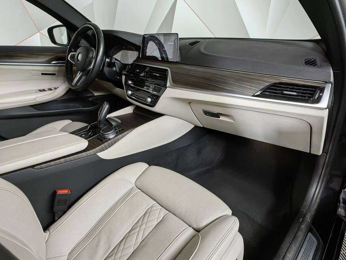 BMW 5 серии с пробегом — 2019 год. Фото: #8
