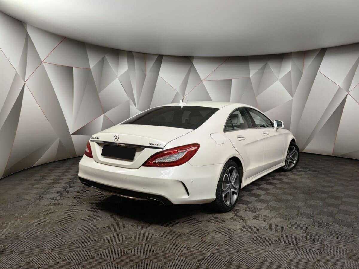 Mercedes-Benz CLS с пробегом — 2016 год. Фото: #1