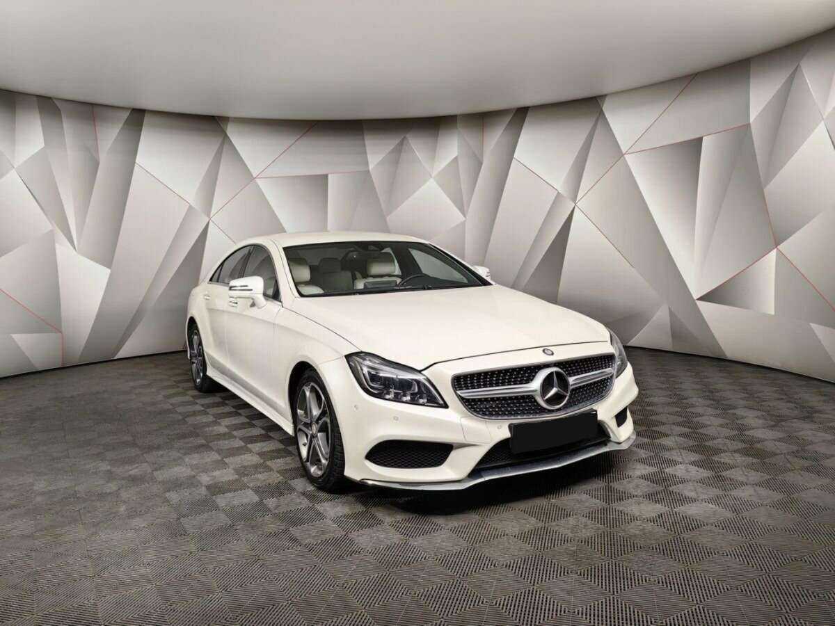 Mercedes-Benz CLS с пробегом — 2016 год. Фото: #2