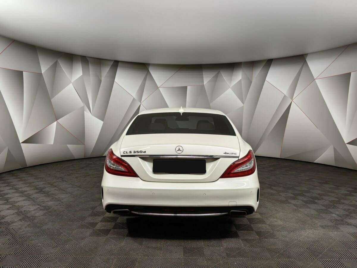 Mercedes-Benz CLS с пробегом — 2016 год. Фото: #7