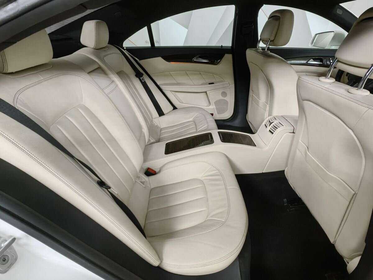 Mercedes-Benz CLS с пробегом — 2016 год. Фото: #9