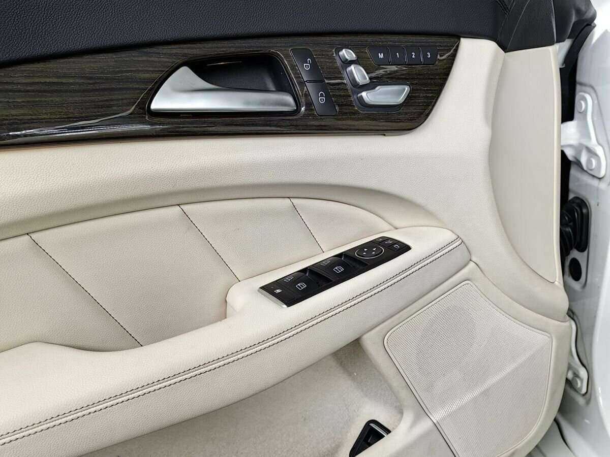 Mercedes-Benz CLS с пробегом — 2016 год. Фото: #14