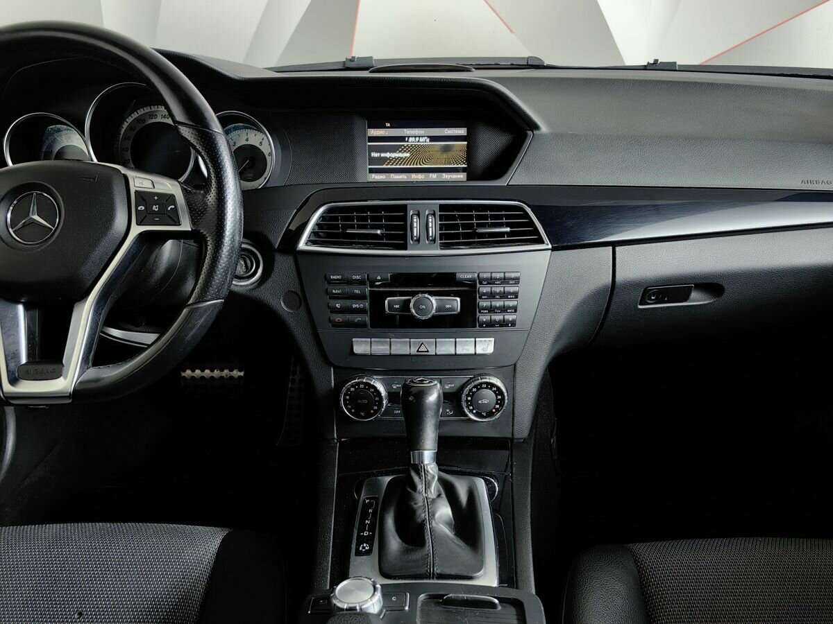Mercedes-Benz C-Класс с пробегом — 2011 год. Фото: #10