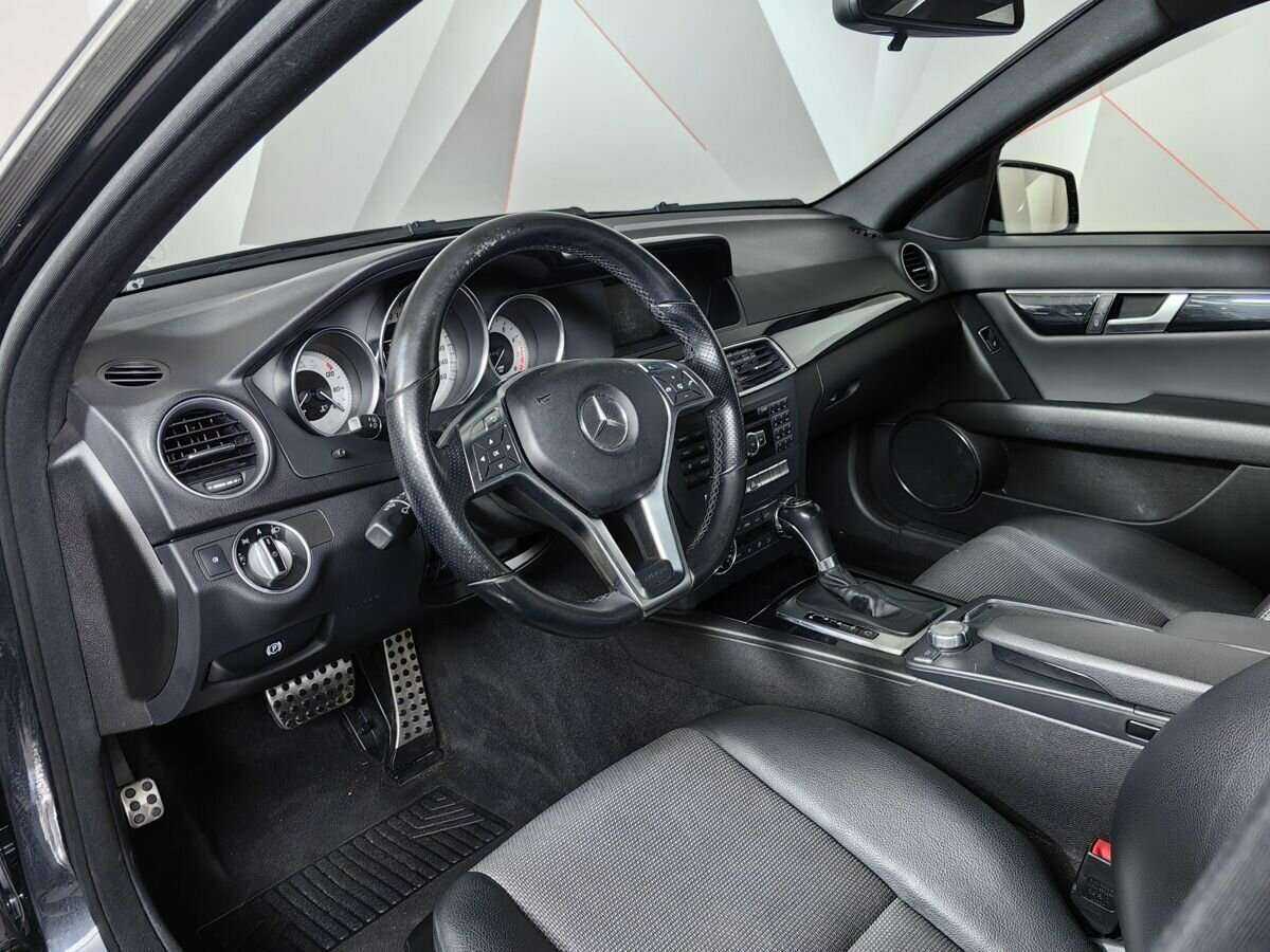 Mercedes-Benz C-Класс с пробегом — 2011 год. Фото: #13