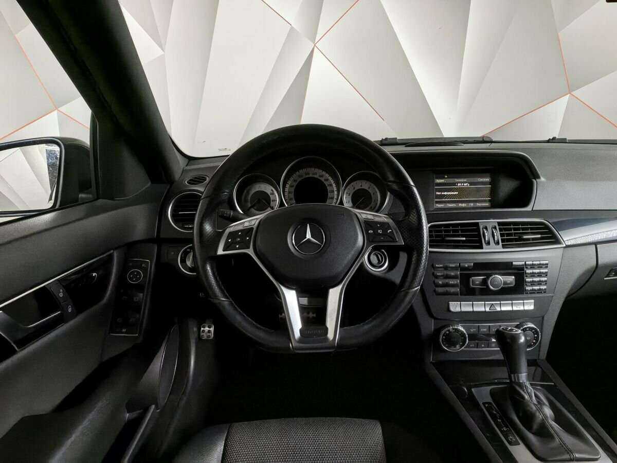 Mercedes-Benz C-Класс с пробегом — 2011 год. Фото: #14