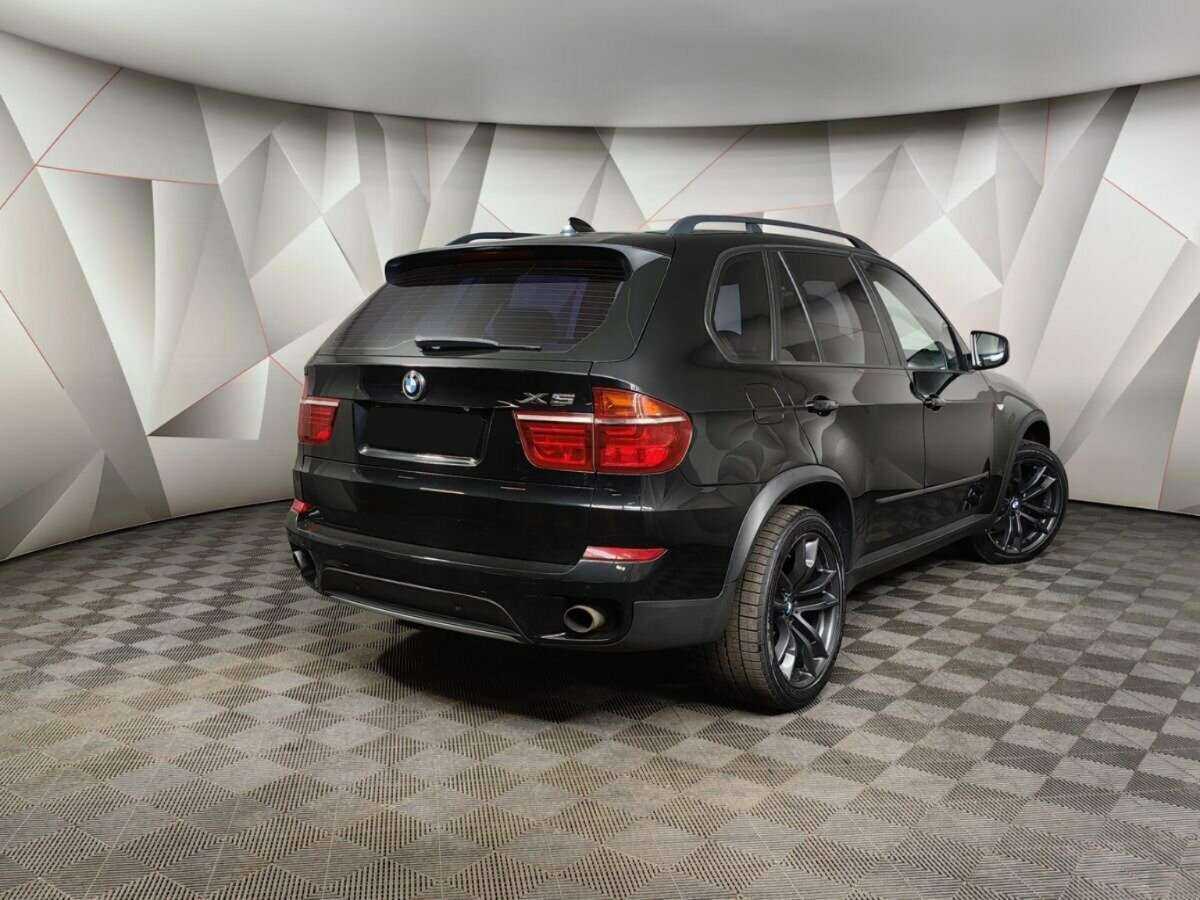 BMW X5 с пробегом — 2011 год. Фото: #1
