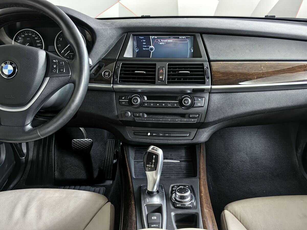 BMW X5 с пробегом — 2011 год. Фото: #10