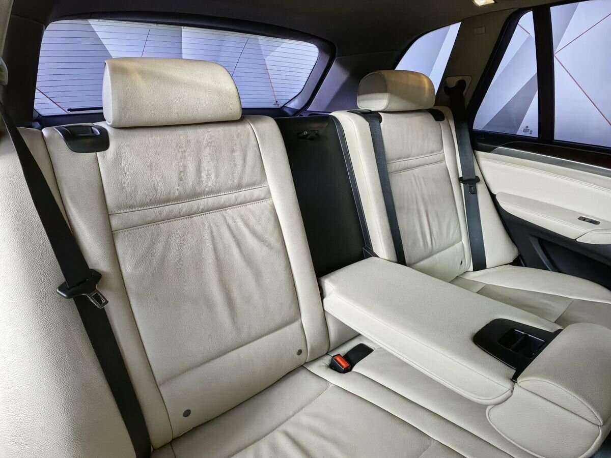 BMW X5 с пробегом — 2011 год. Фото: #12