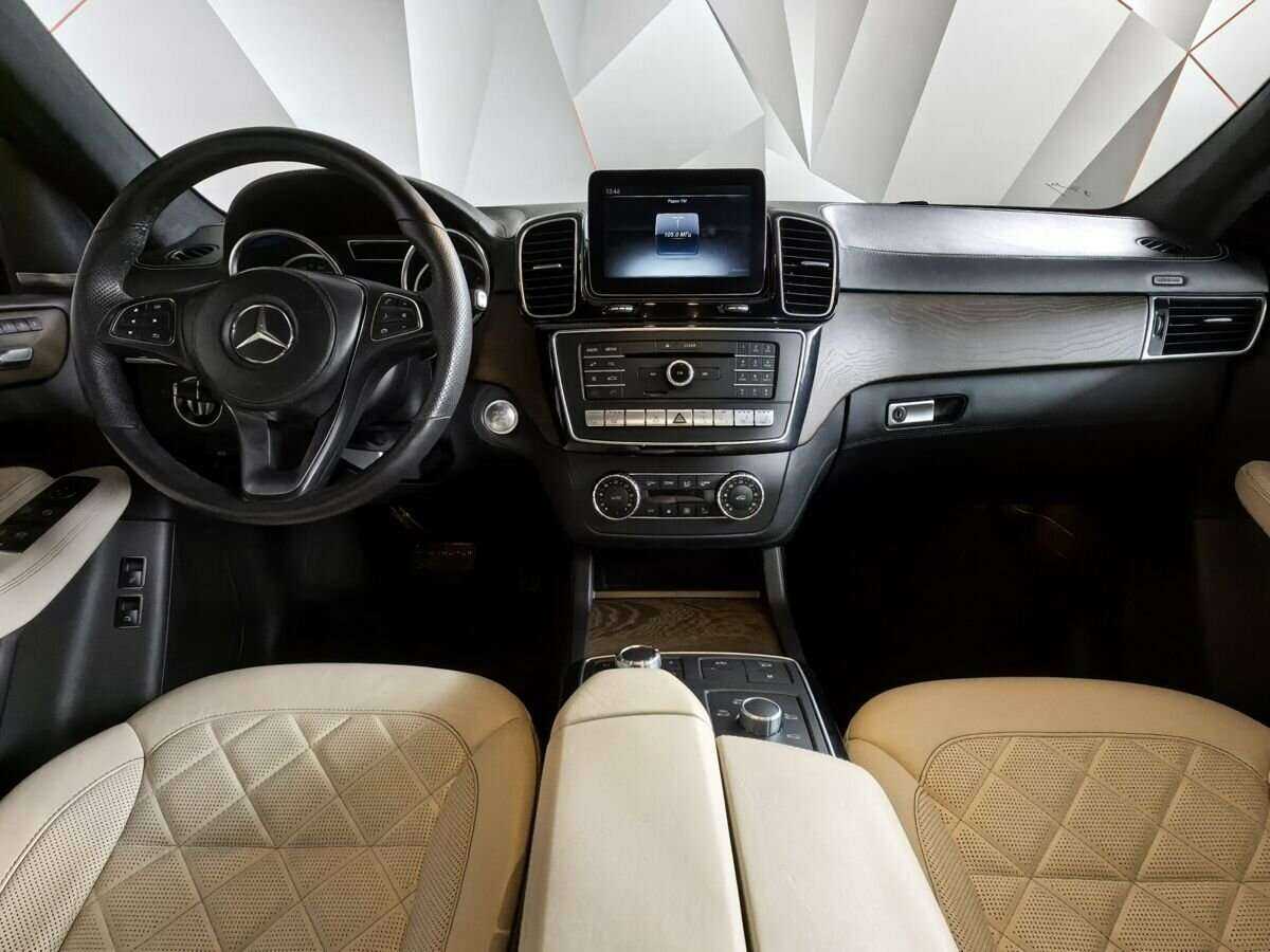 Mercedes-Benz GLS с пробегом — 2016 год. Фото: #9