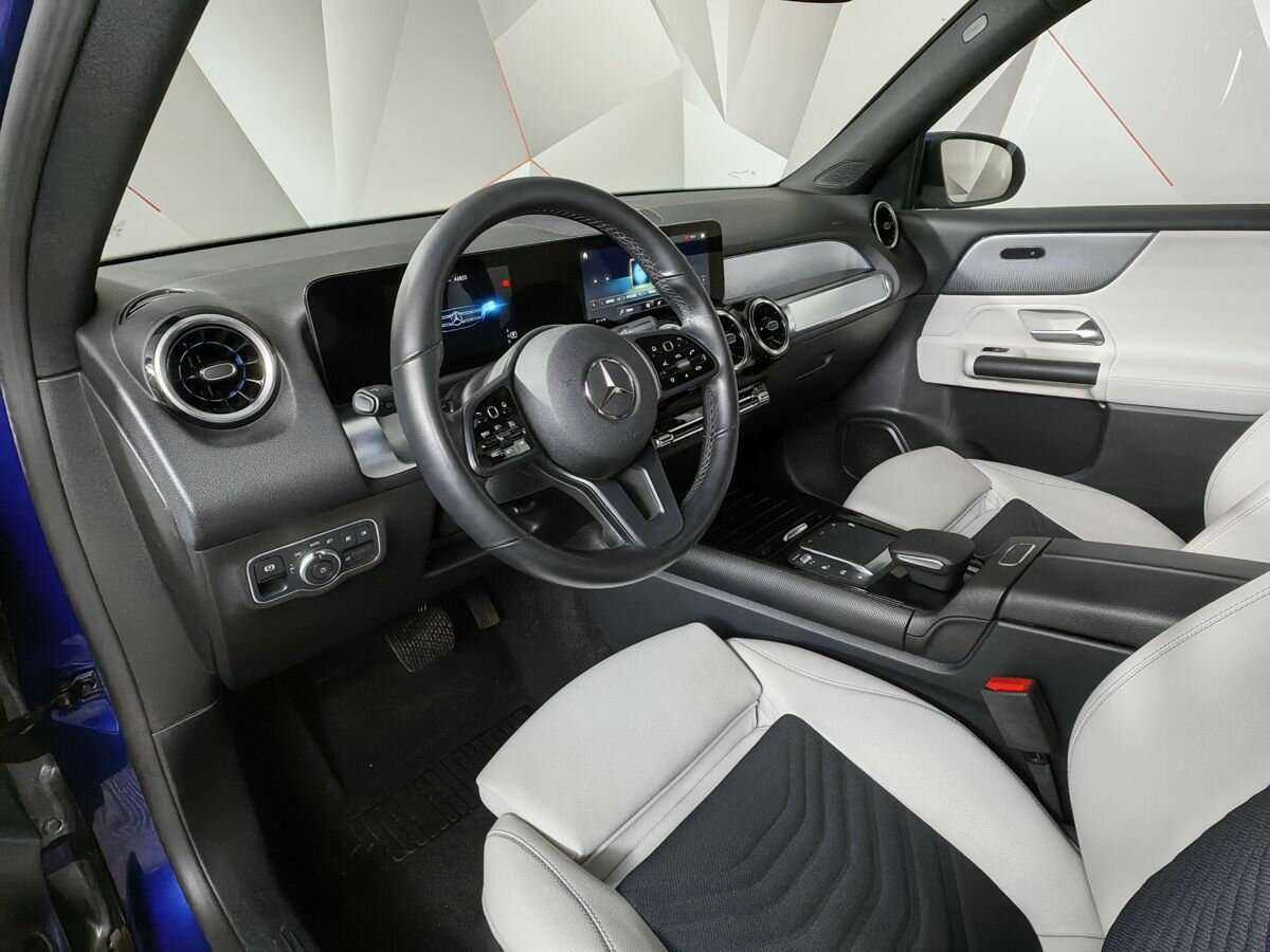 Mercedes-Benz GLB с пробегом — 2021 год. Фото: #13