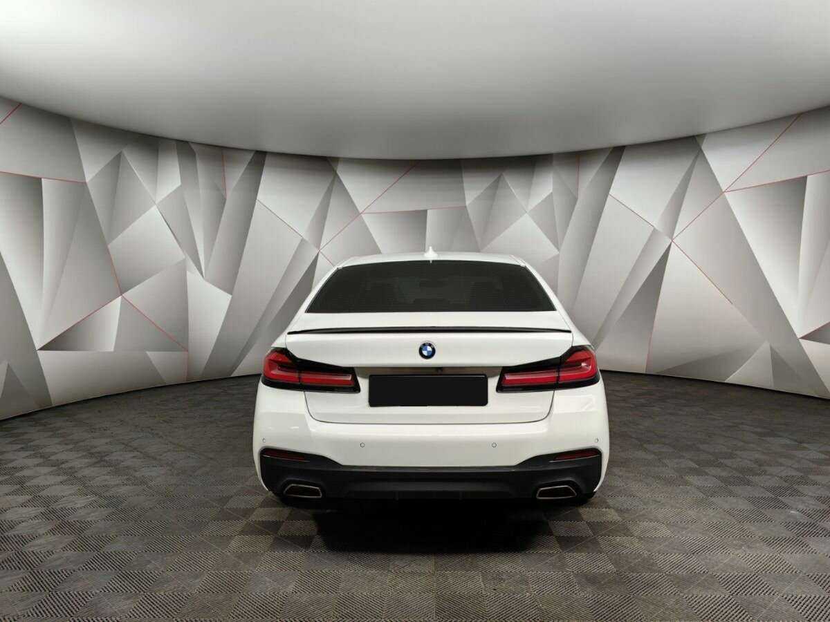 BMW 5 серии с пробегом — 2020 год. Фото: #7