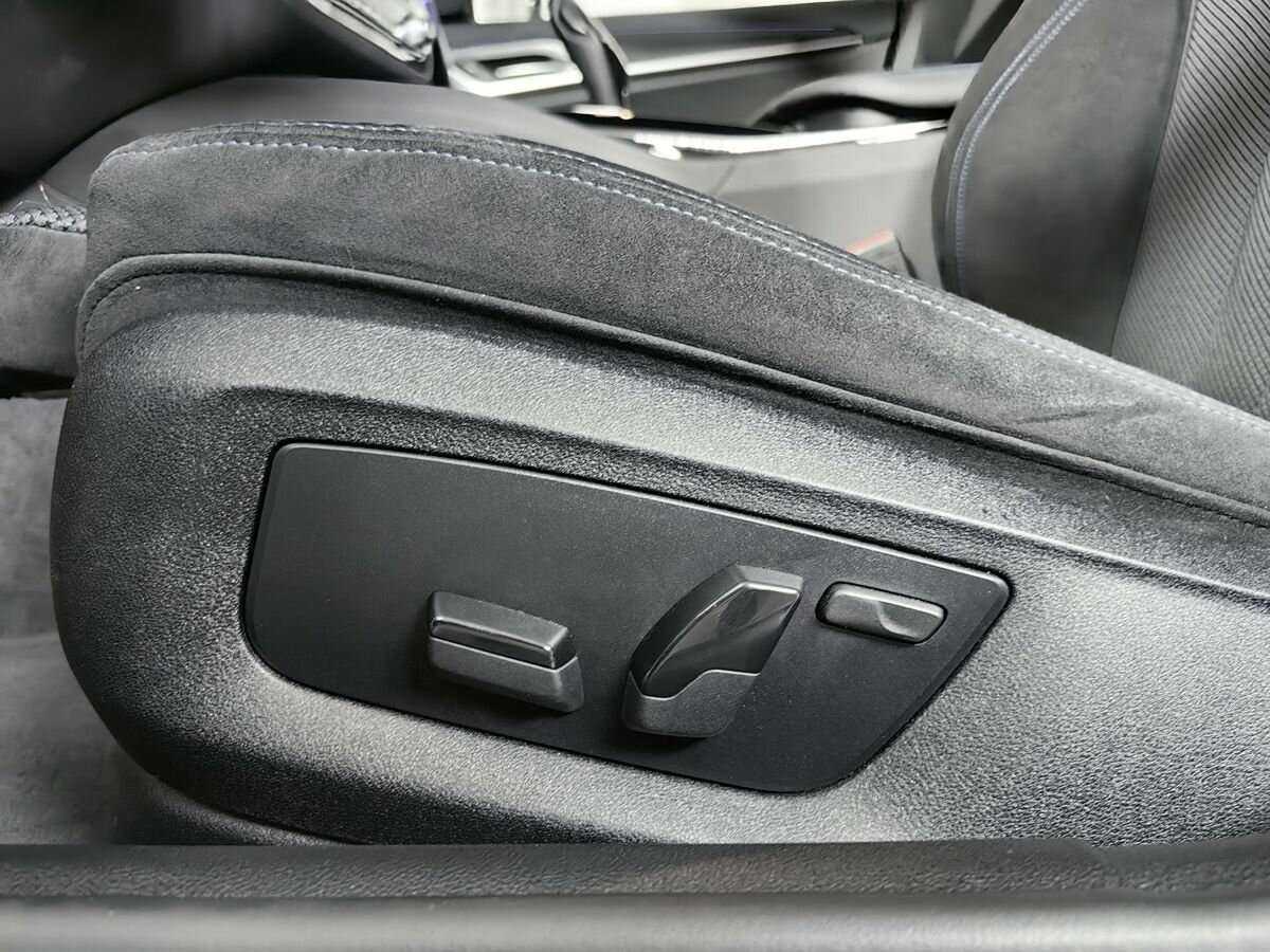 BMW 5 серии с пробегом — 2020 год. Фото: #16