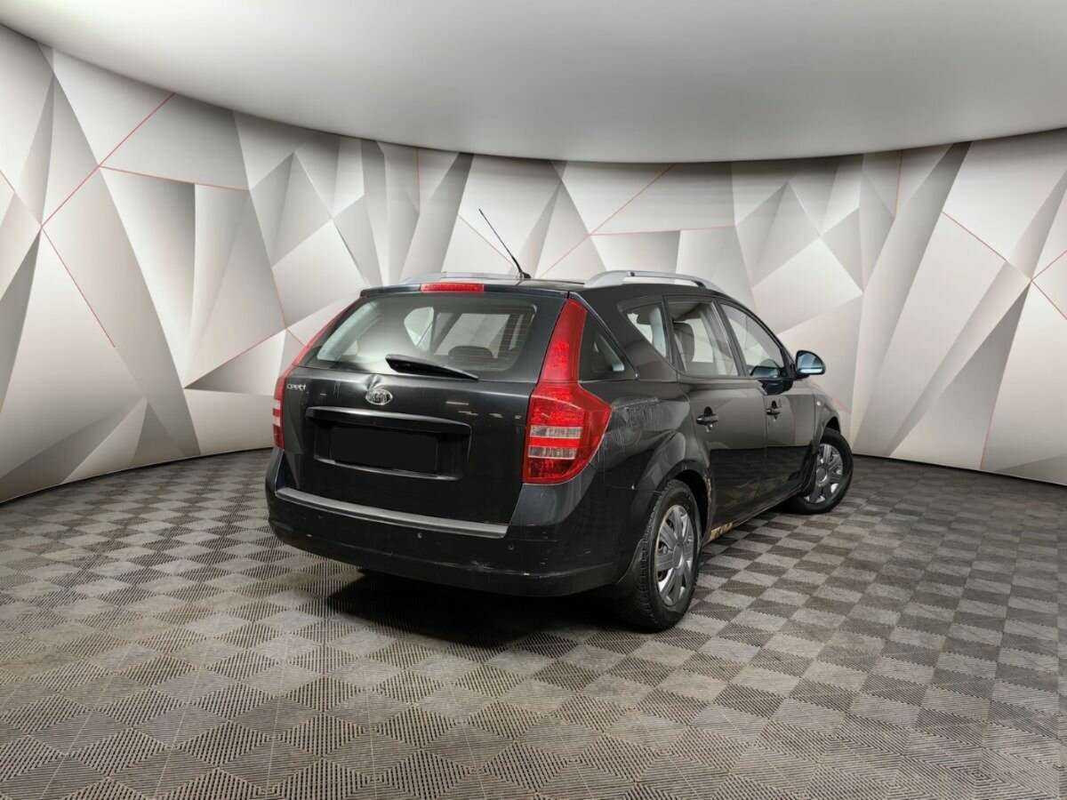 Kia Ceed с пробегом — 2009 год. Фото: #1