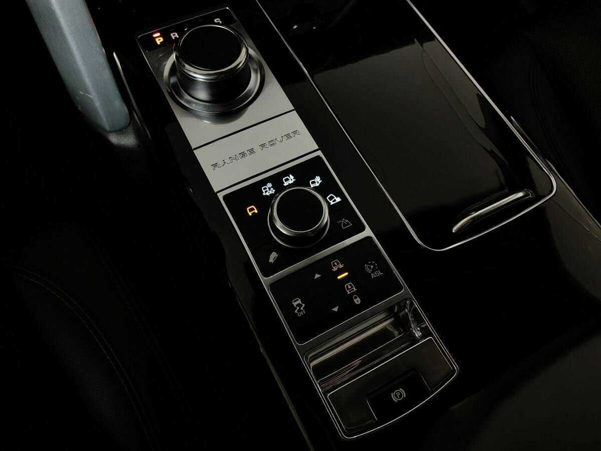 Land Rover Range Rover с пробегом — 2013 год. Фото: #16