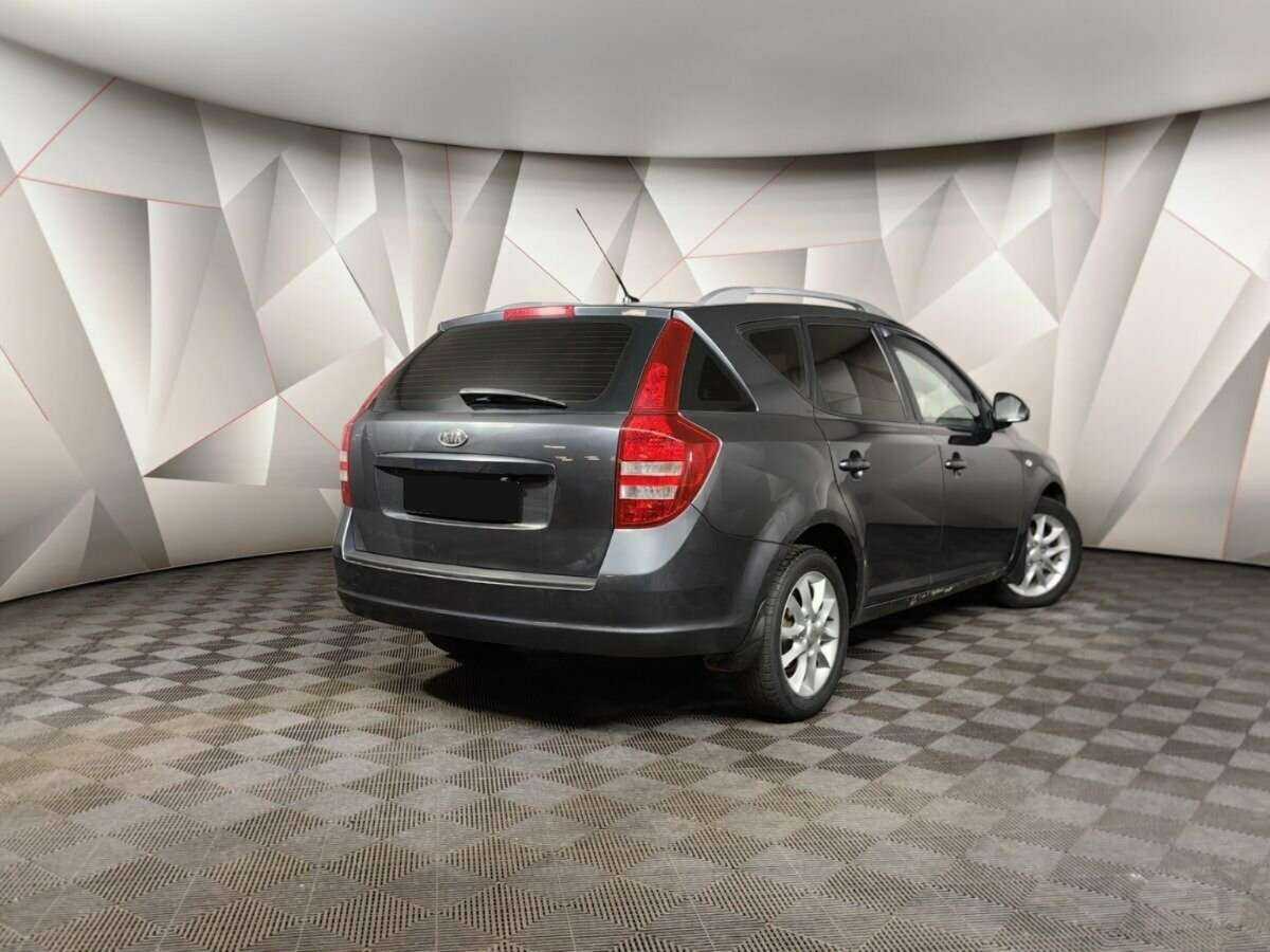 Kia Ceed с пробегом — 2009 год. Фото: #1