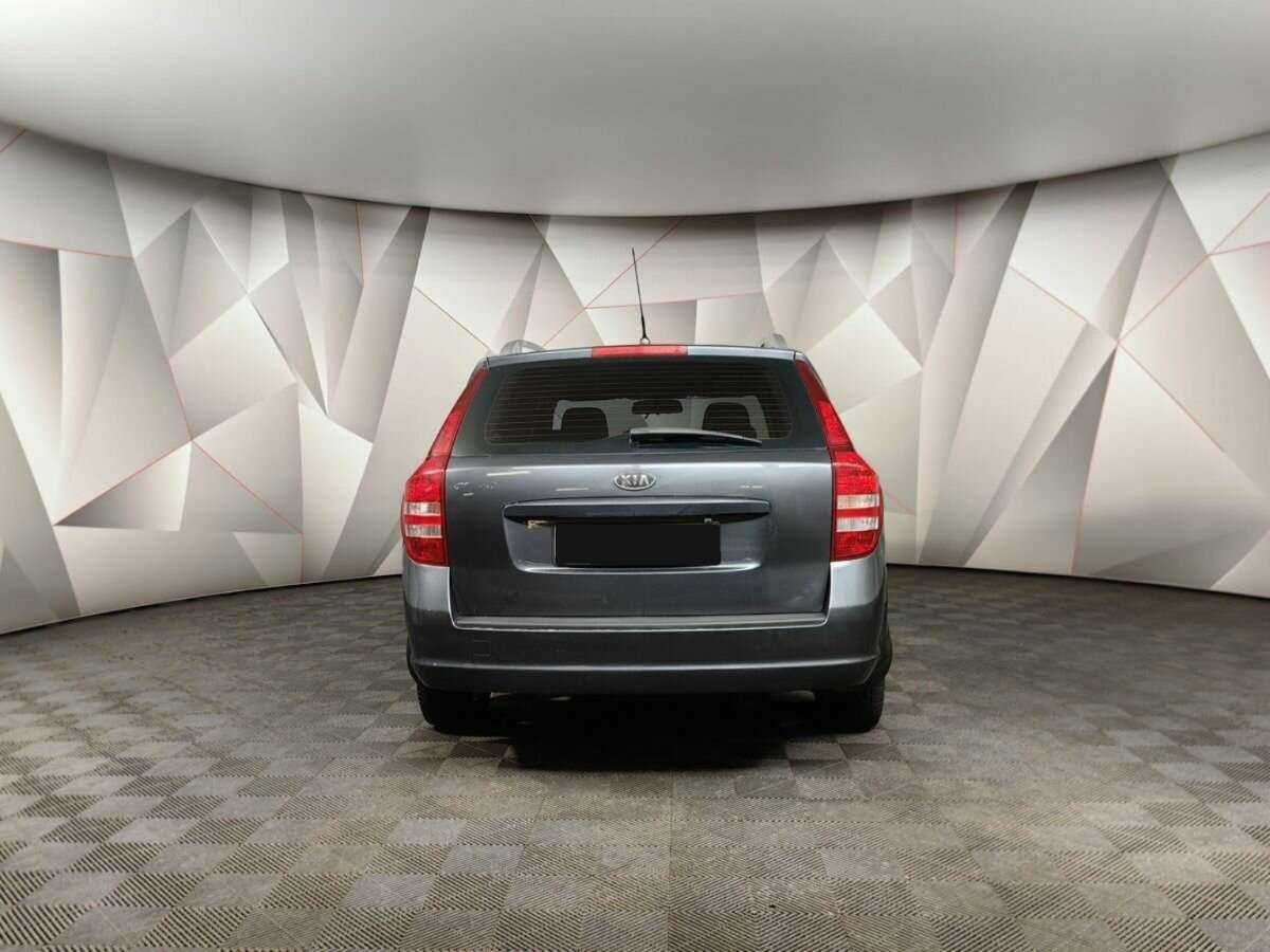 Kia Ceed с пробегом — 2009 год. Фото: #7