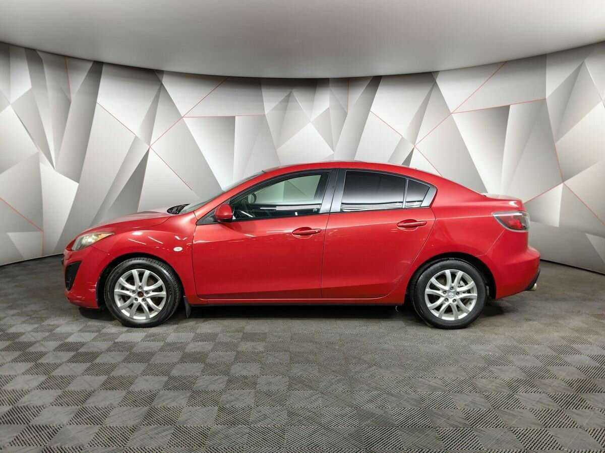 Mazda 3 с пробегом — 2010 год. Фото: #4