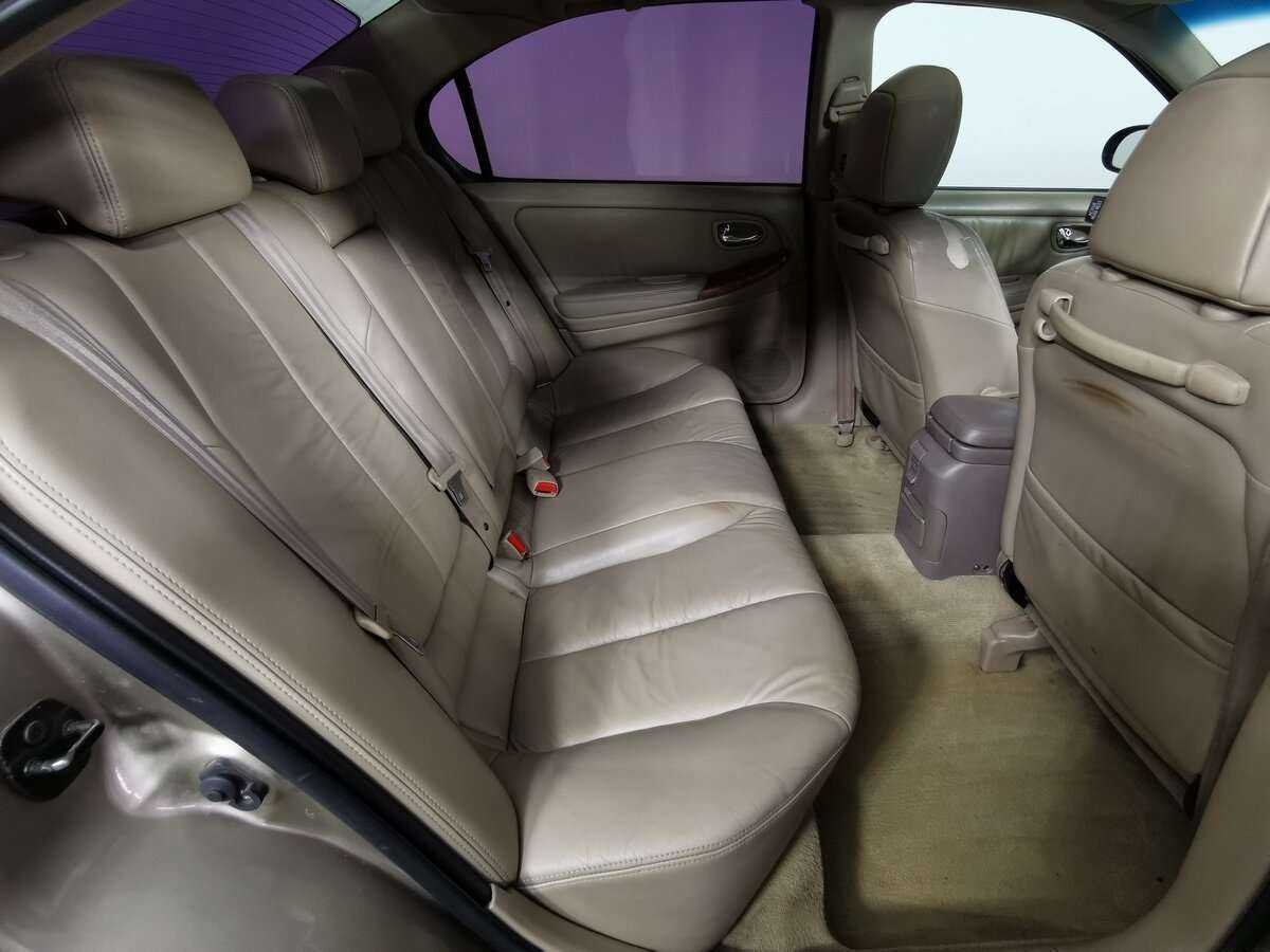 Nissan Maxima с пробегом — 2004 год. Фото: #11