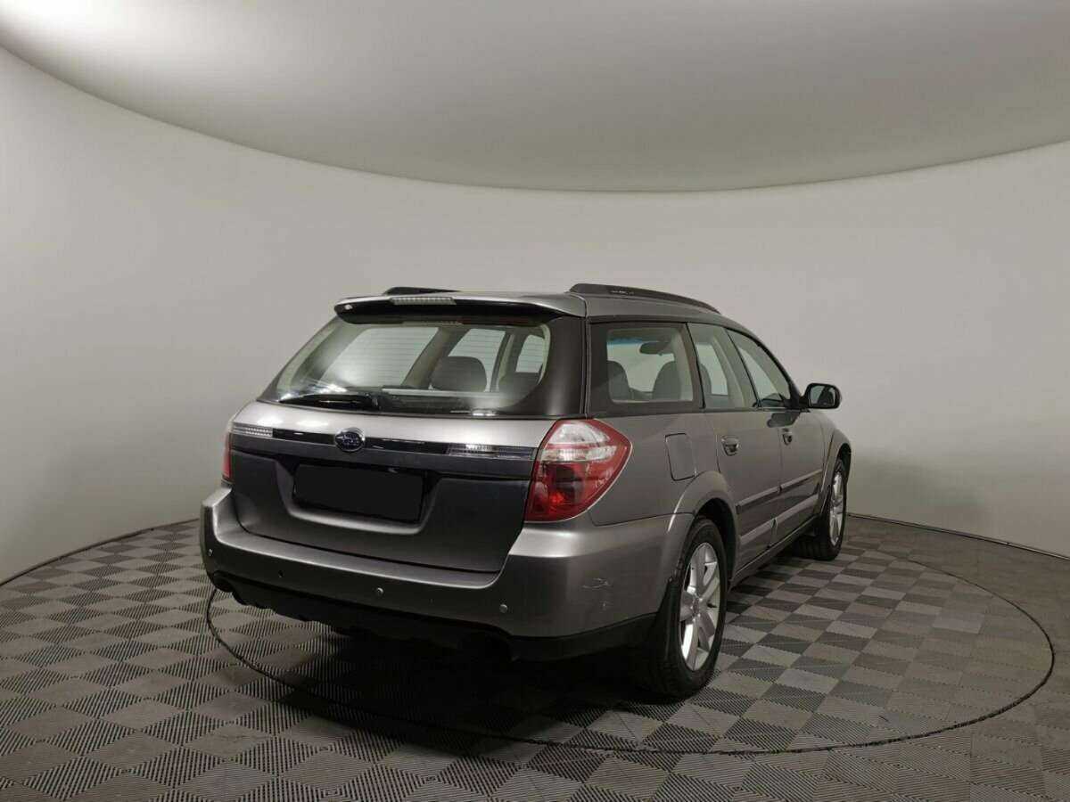 Subaru Legacy с пробегом — 2006 год. Фото: #1