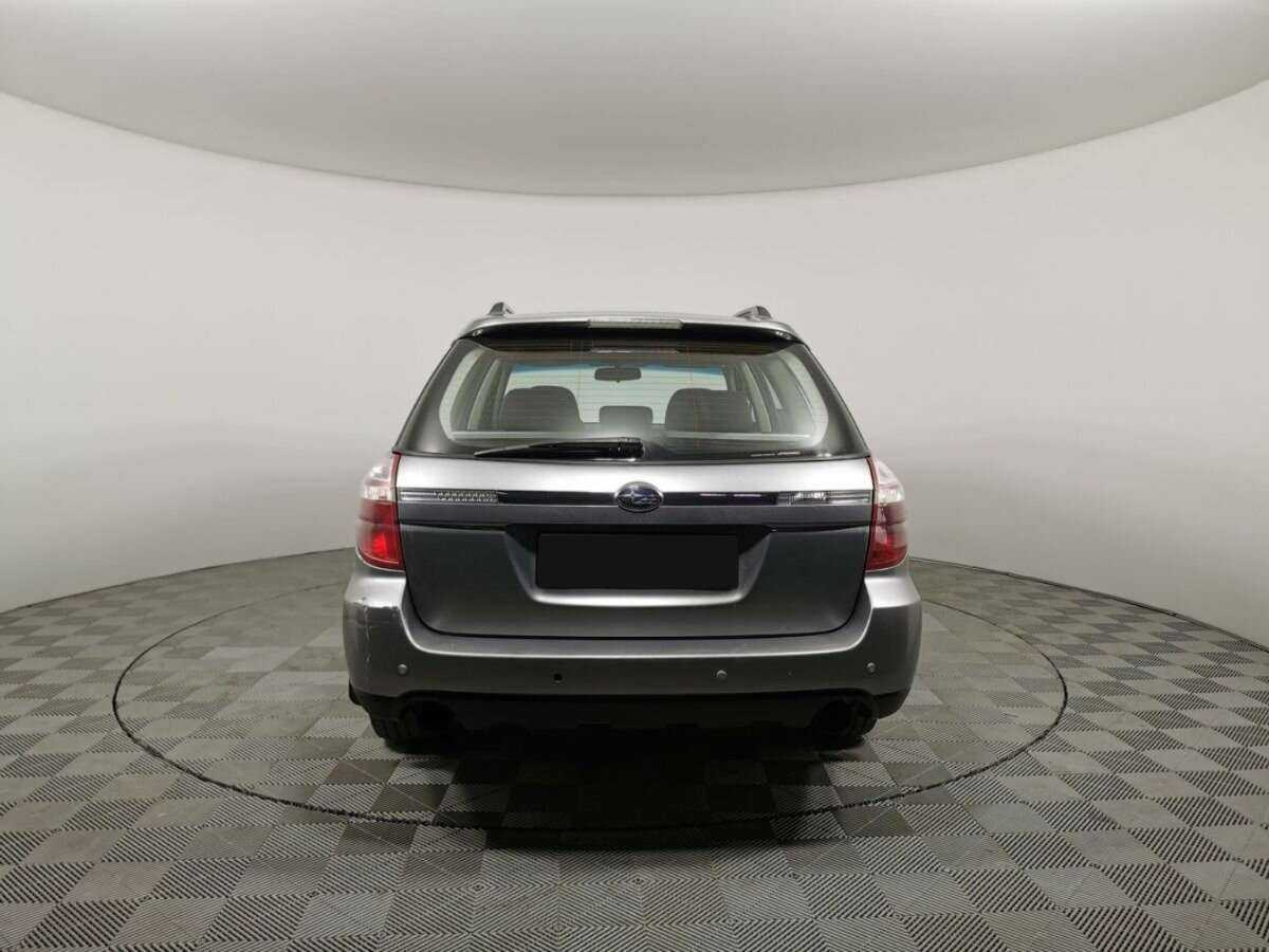 Subaru Legacy с пробегом — 2006 год. Фото: #7