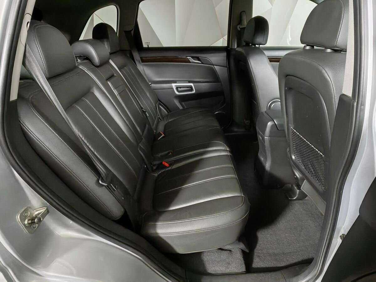 Opel Antara с пробегом — 2008 год. Фото: #9