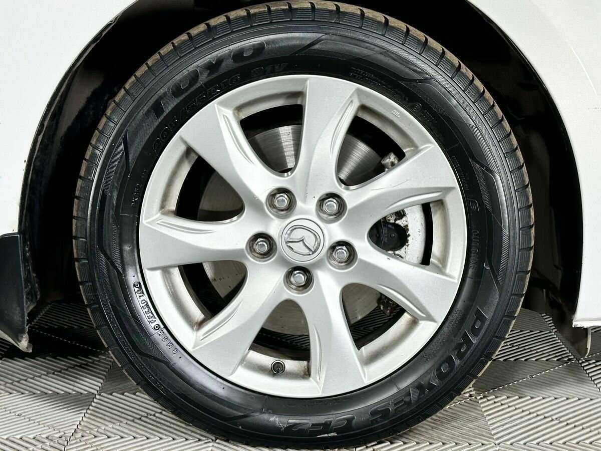 Mazda 3 с пробегом — 2011 год. Фото: #7