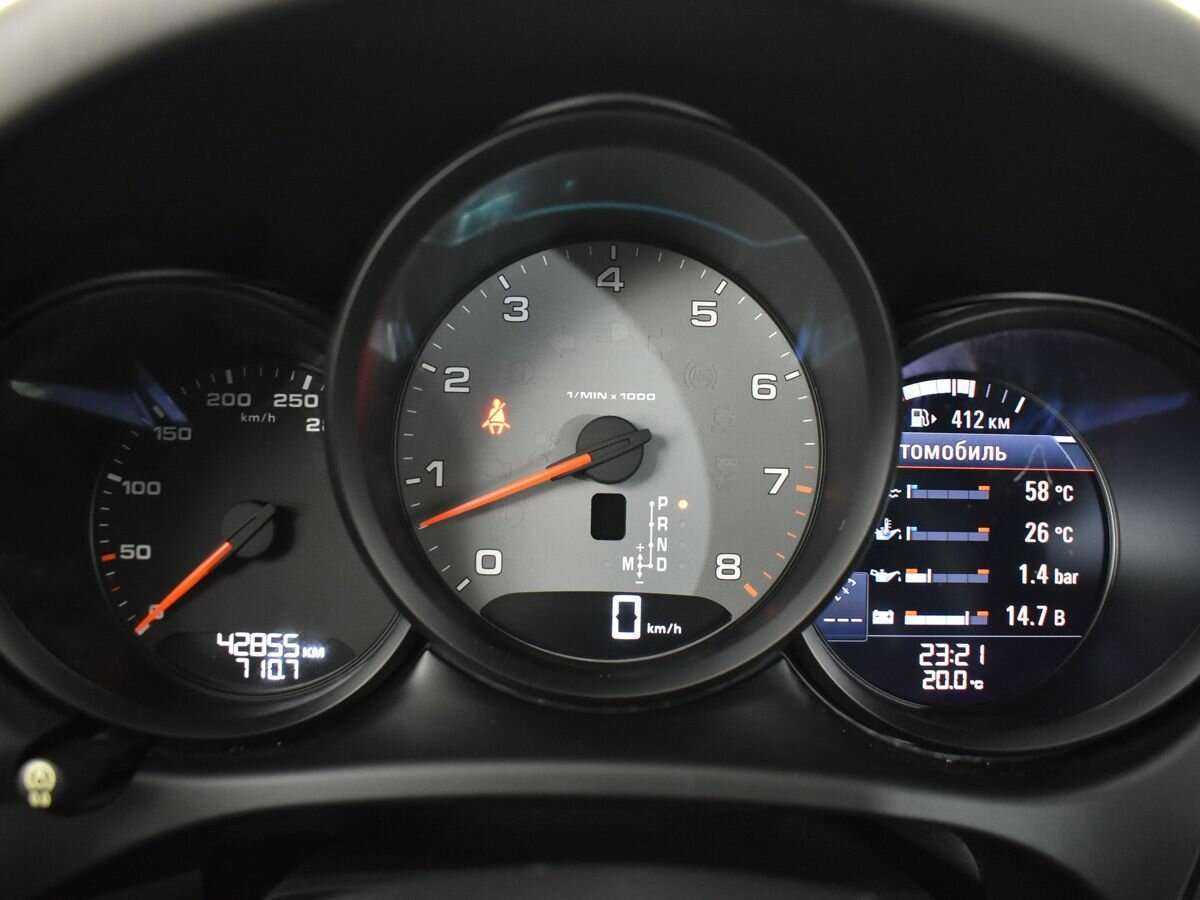 Porsche Macan с пробегом — 2019 год. Фото: #11