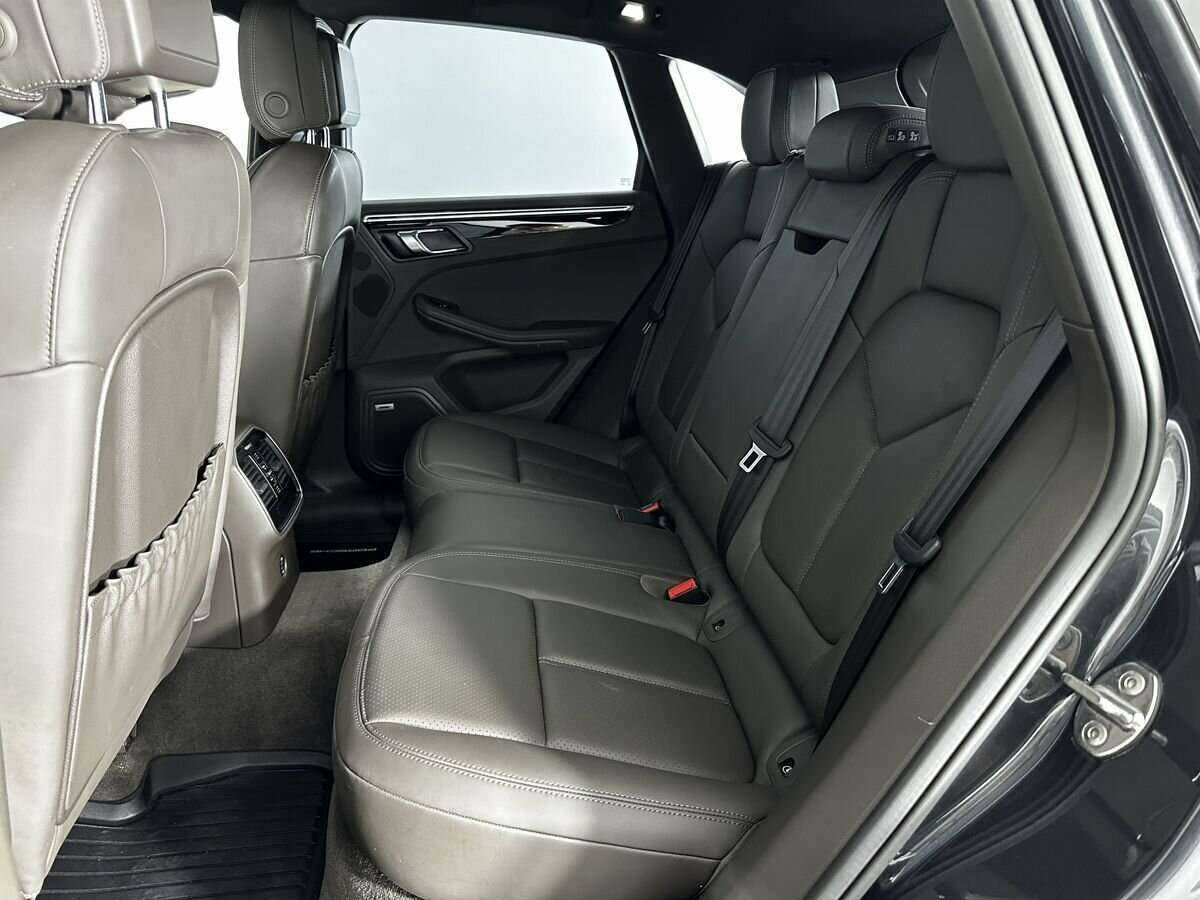 Porsche Macan с пробегом — 2019 год. Фото: #16