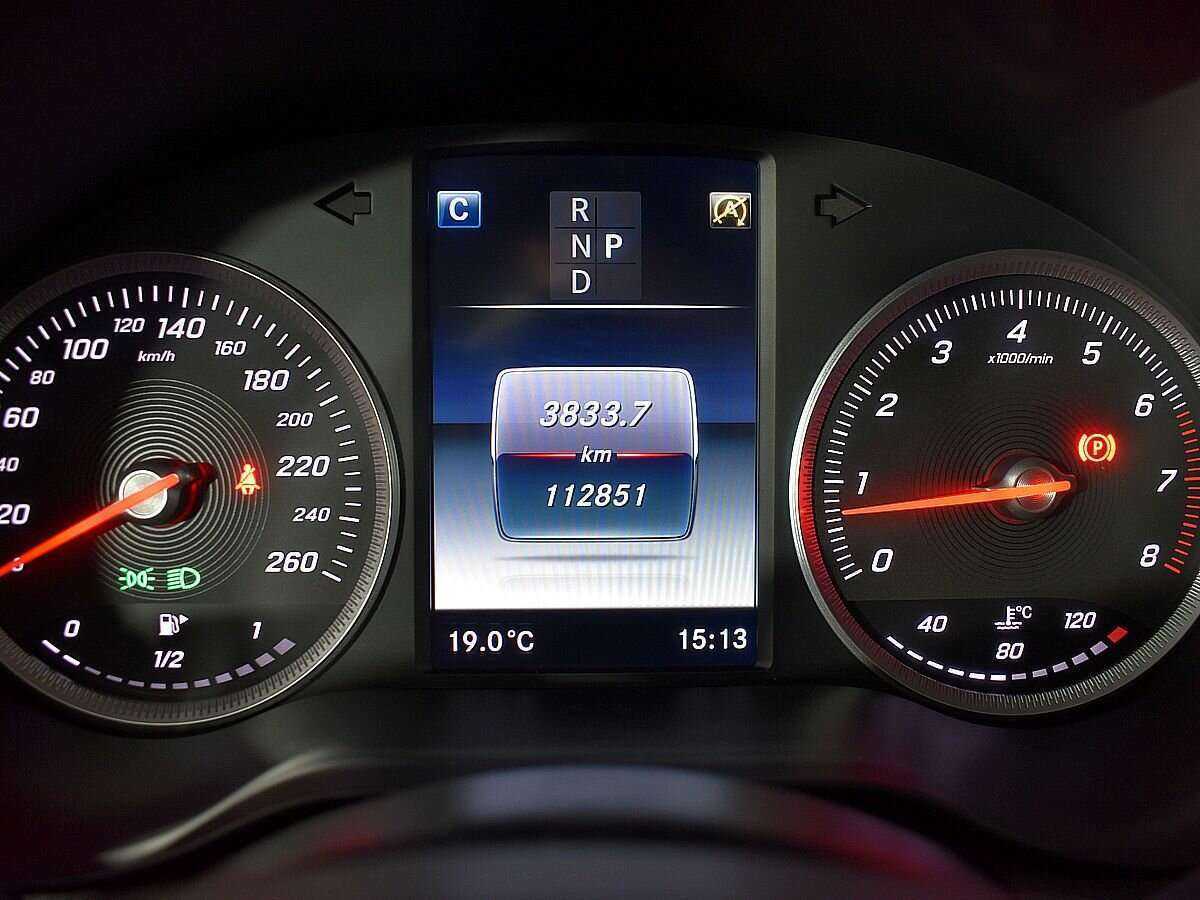 Mercedes-Benz GLC с пробегом — 2018 год. Фото: #11