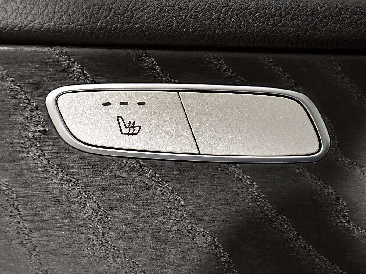 Mercedes-Benz GLC с пробегом — 2018 год. Фото: #18