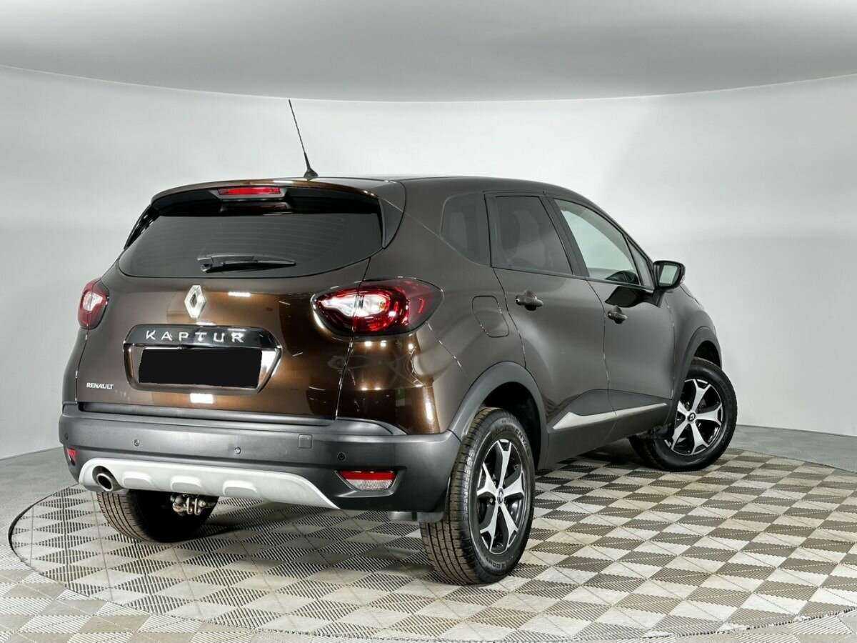 Renault Kaptur с пробегом — 2017 год. Фото: #1