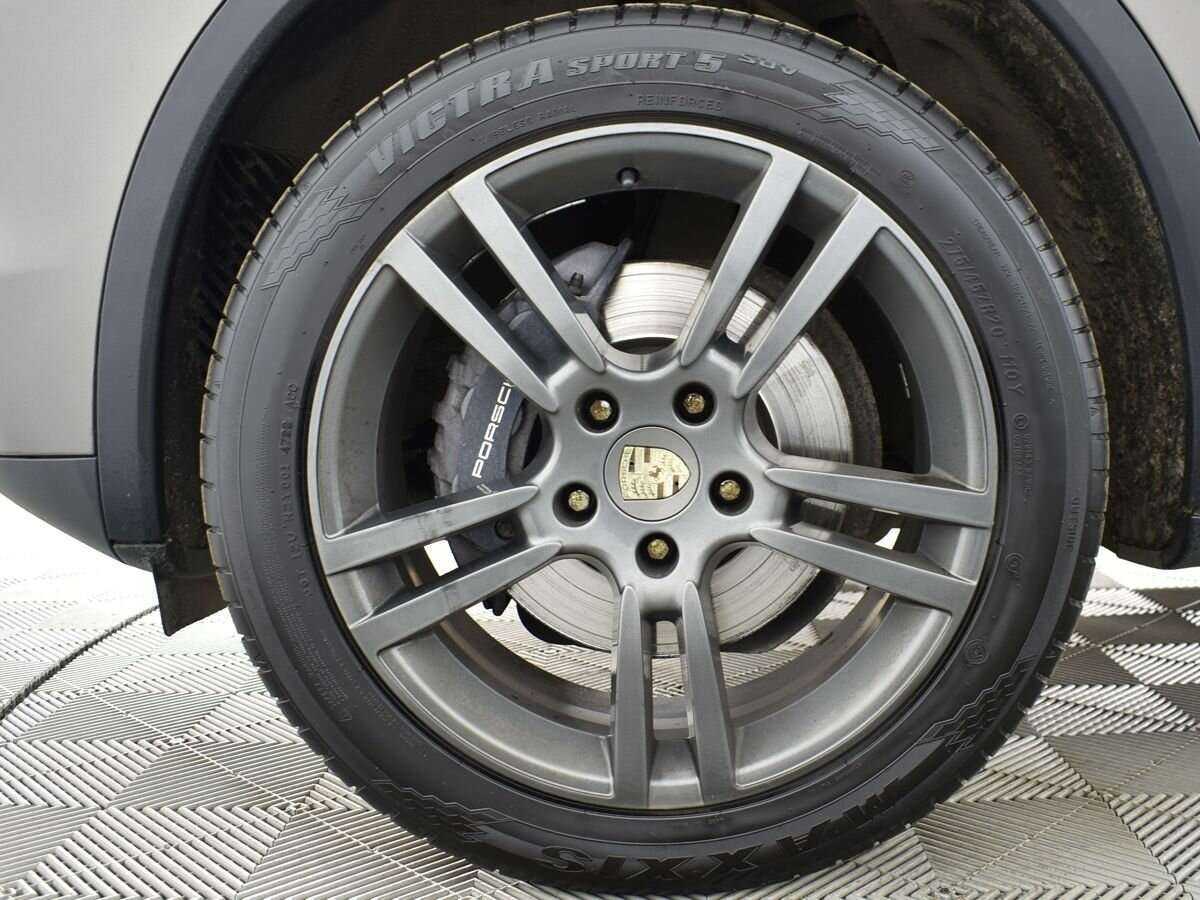 Porsche Cayenne с пробегом — 2013 год. Фото: #7