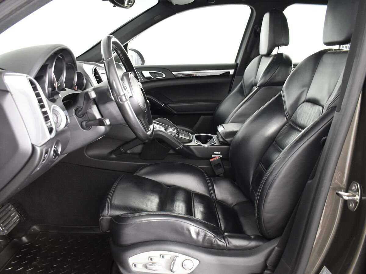 Porsche Cayenne с пробегом — 2013 год. Фото: #9