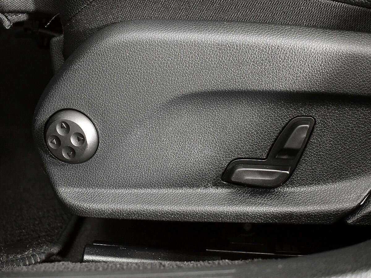 Mercedes-Benz E-Класс с пробегом — 2018 год. Фото: #20