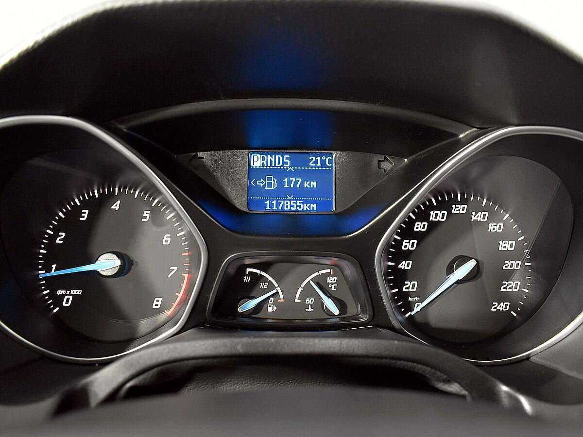 Ford Focus с пробегом — 2011 год. Фото: #8