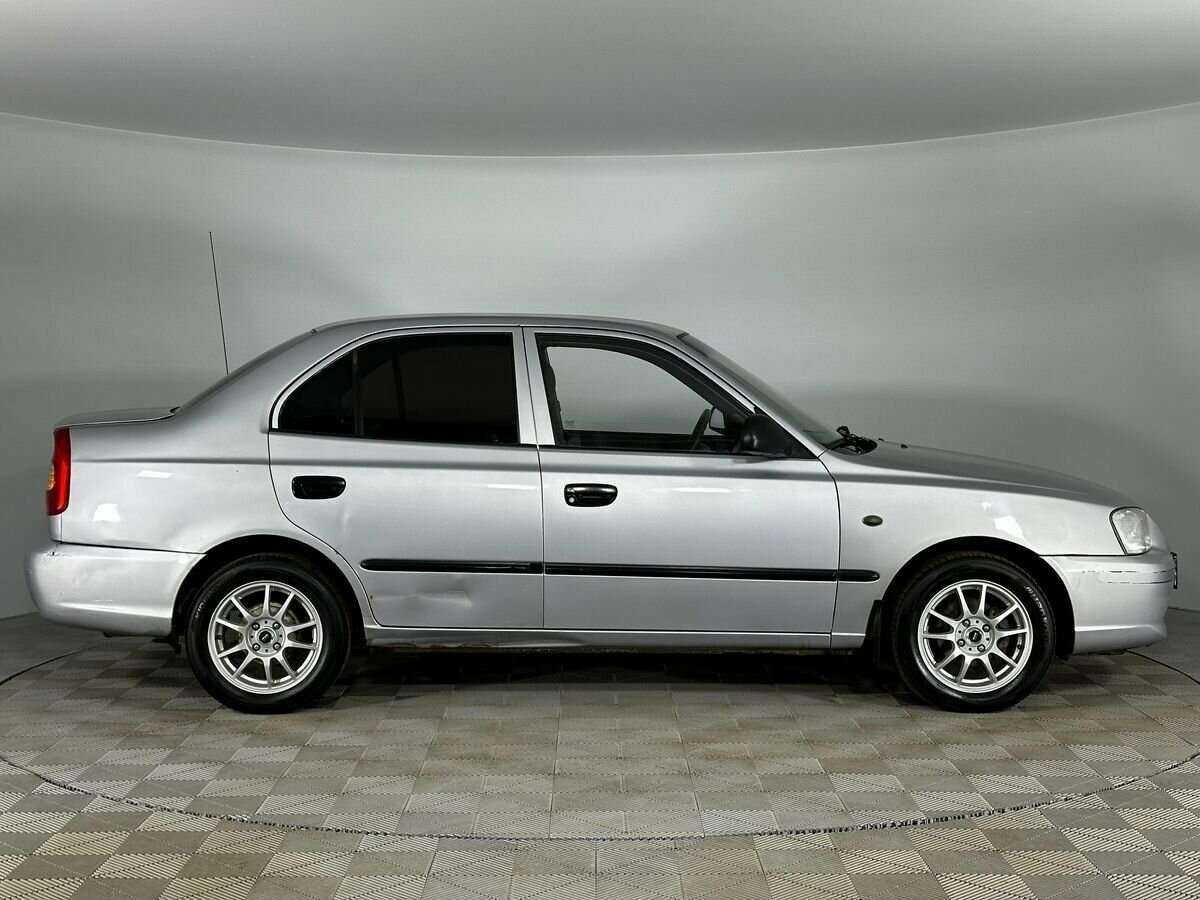 Hyundai Accent с пробегом — 2004 год. Фото: #3