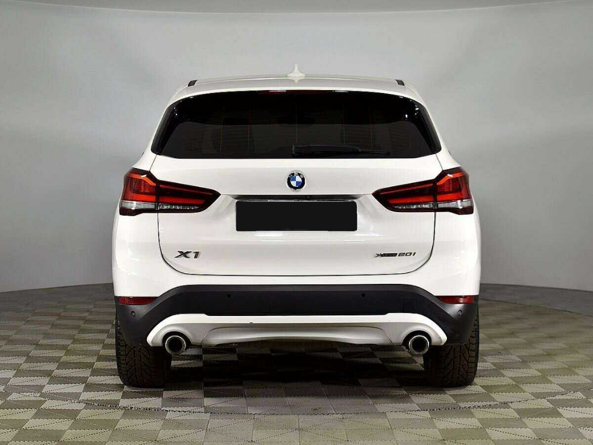 BMW X1 с пробегом — 2020 год. Фото: #3