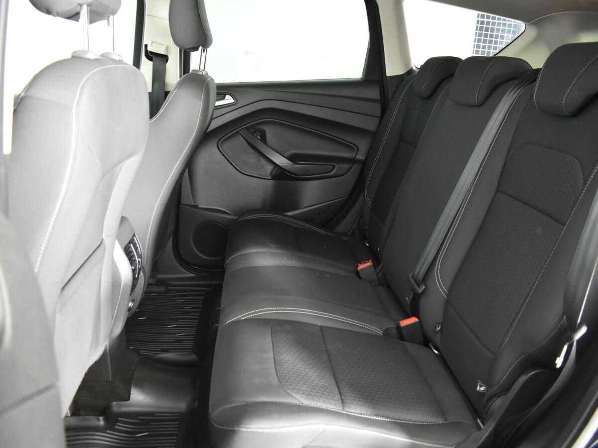 Ford Kuga с пробегом — 2017 год. Фото: #15